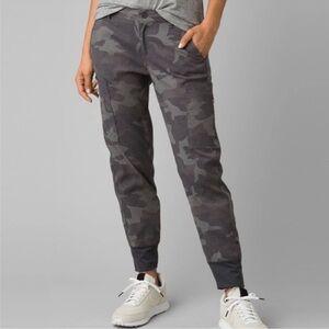 Like New - PrAna Sky Canyon Joggers - Size 12